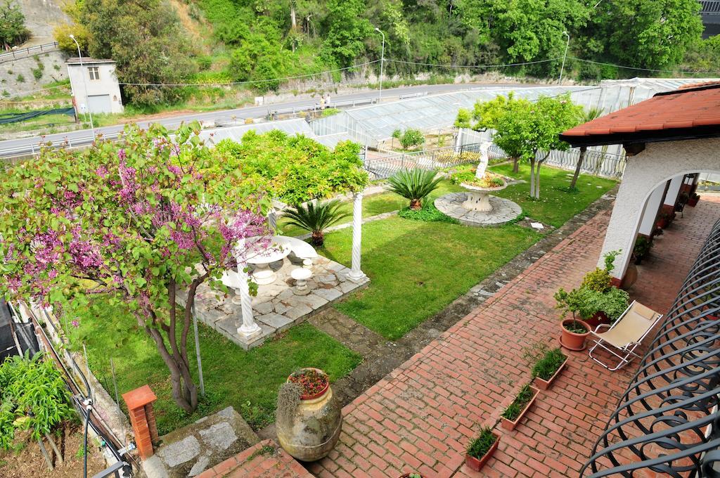 Le Rose Villa San Biagio della Cima Ngoại thất bức ảnh